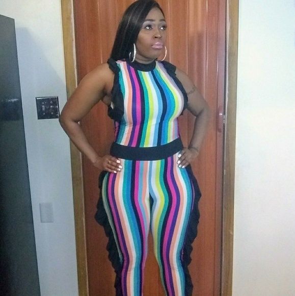 🅱Multi Color Gamarra Ruffle Jumpsuit - Picture 4 of 6